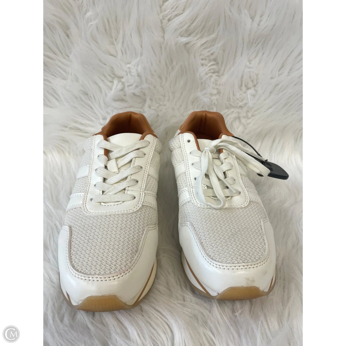 Shoes Sneakers By Banana Republic In Tan & White, Size: 7.5