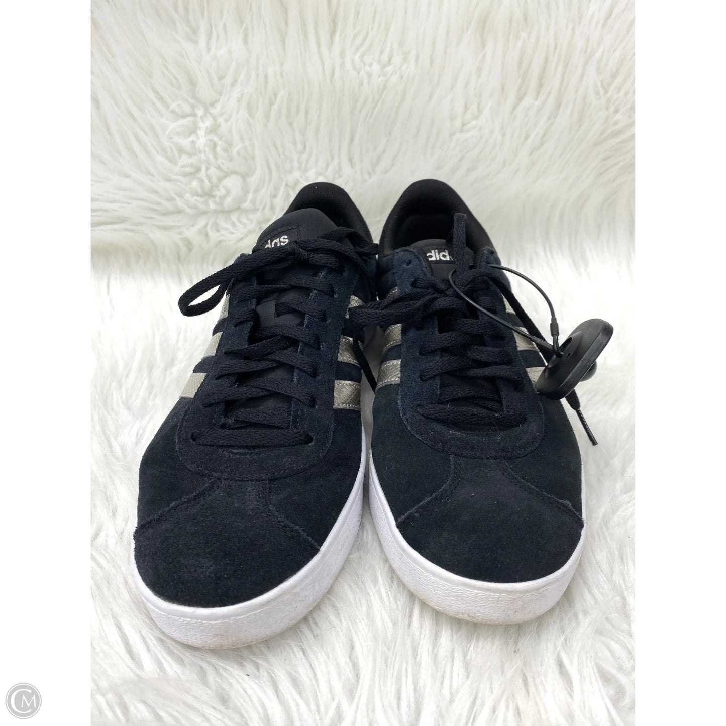 Shoes Sneakers By Adidas In Black & White, Size: 10