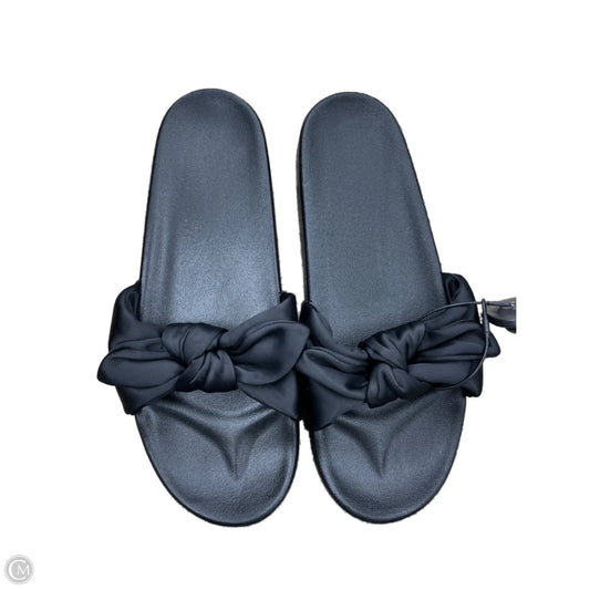 Sandals Flats By Pink In Black, Size: 9.5