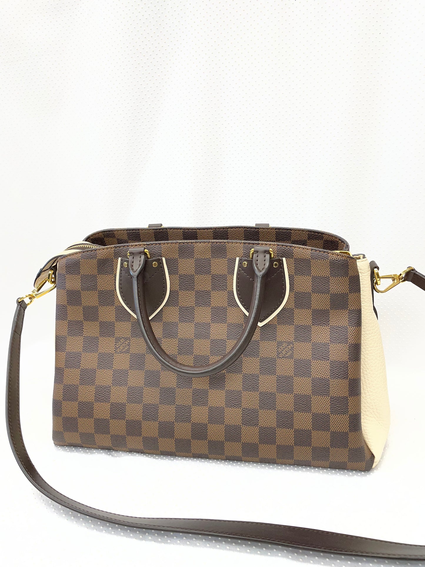 Handbag Luxury Designer By Louis Vuitton In Brown & Cream, Size:Medium