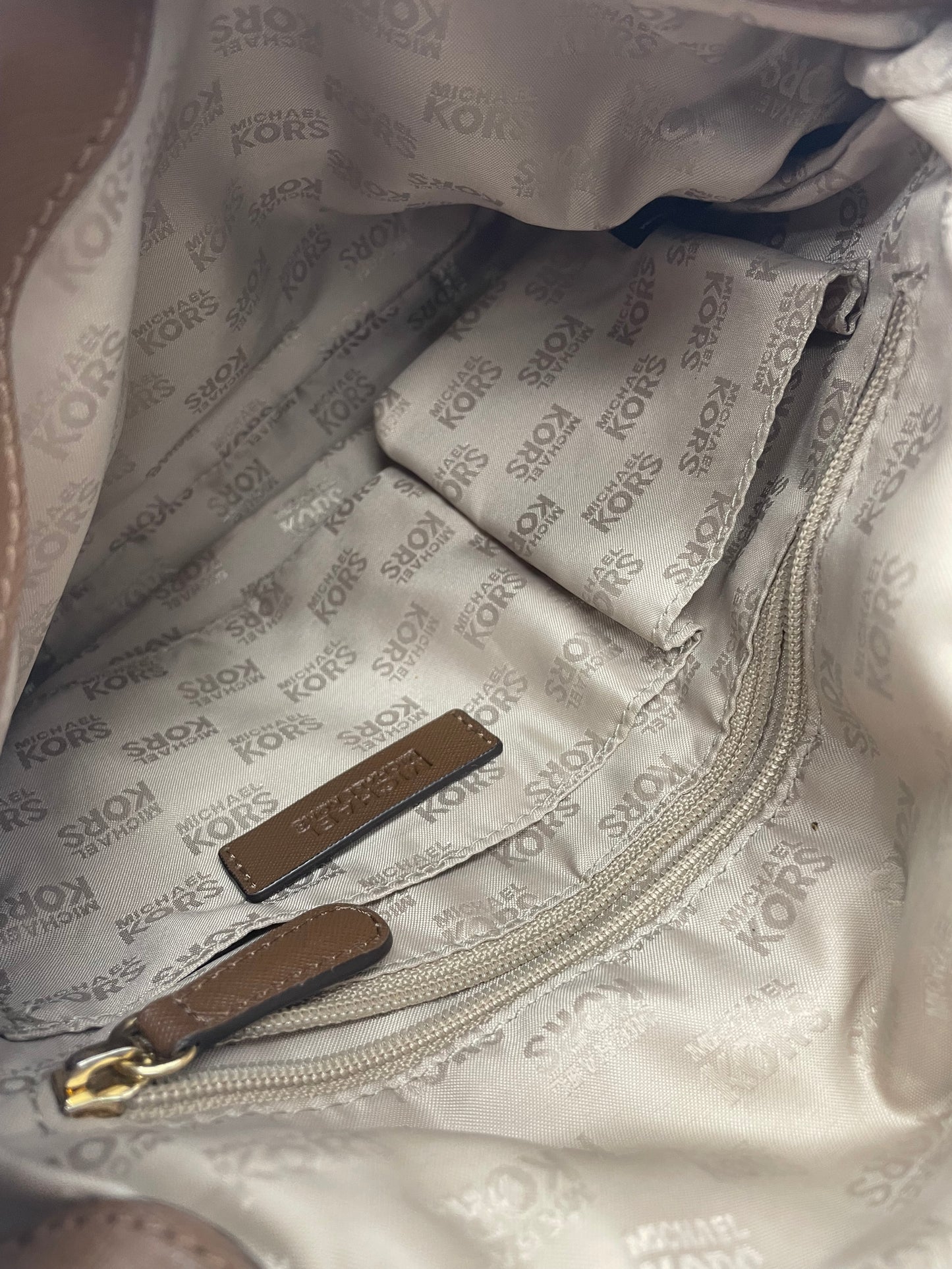 Handbag Designer By Michael Kors, Size: Medium