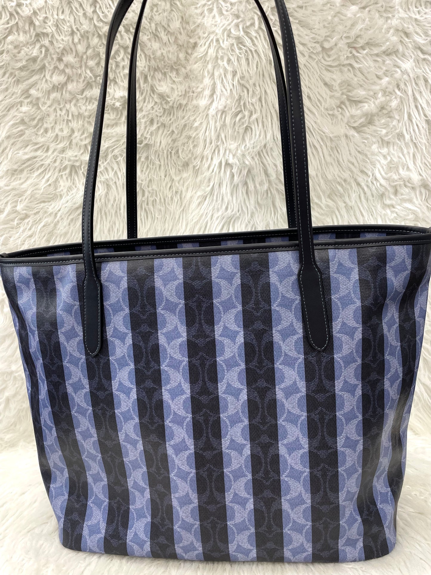 TOTE DESIGNER by COACH In BLUE, Size: LARGE