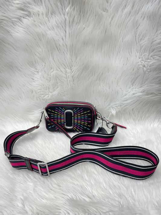 CROSSBODY LUXURY DESIGNER by MARC JACOBS In BLACK & PINK, Size: SMALL