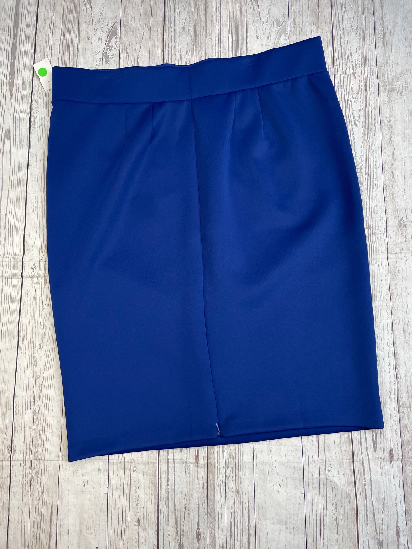 Skirt Mini & Short By Eloquii  Size: 24