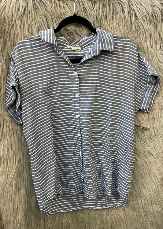 Top Short Sleeve By Beachlunchlounge  Size: M