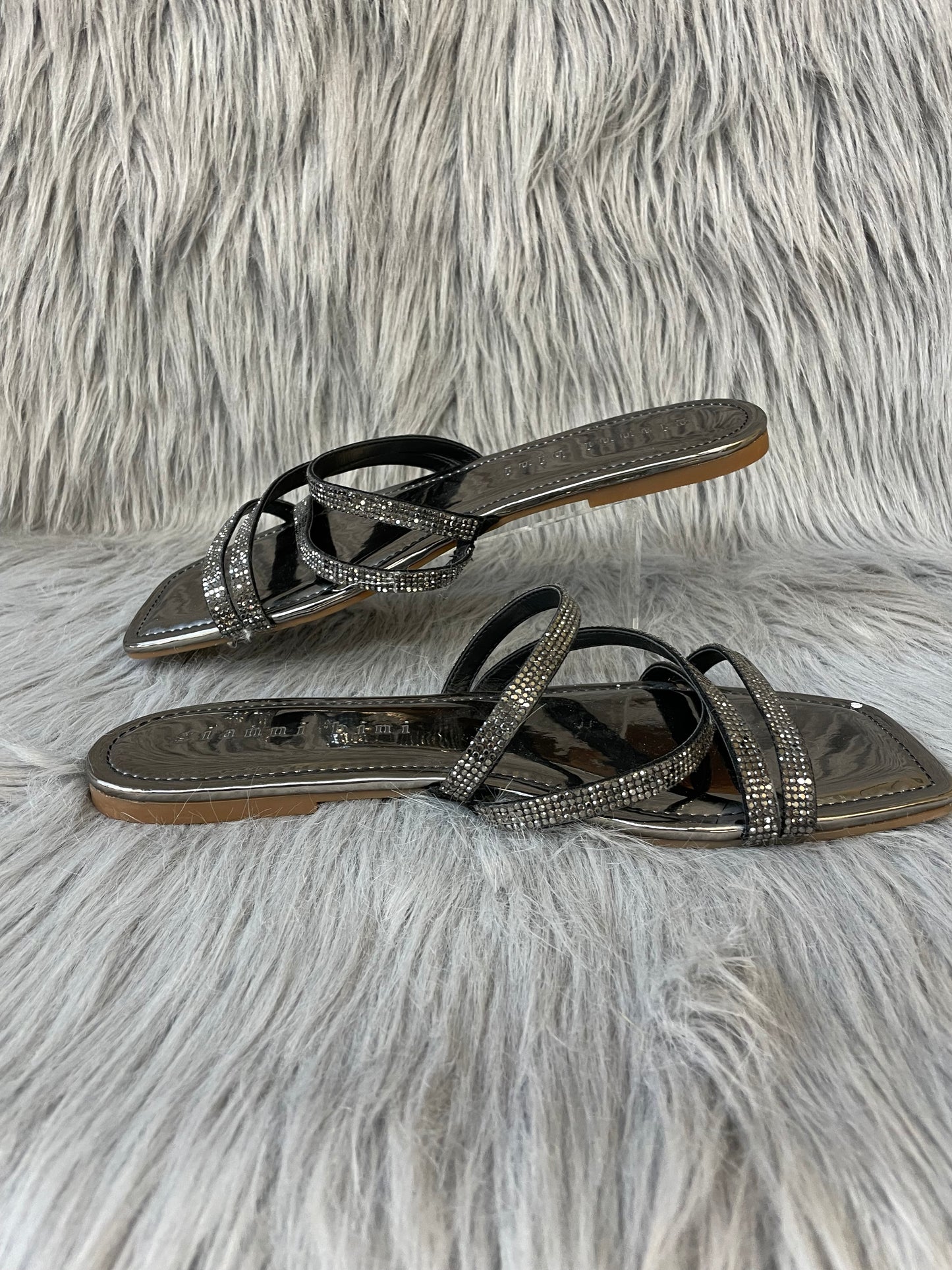 Sandals Flats By Gianni Bini  Size: 9.5